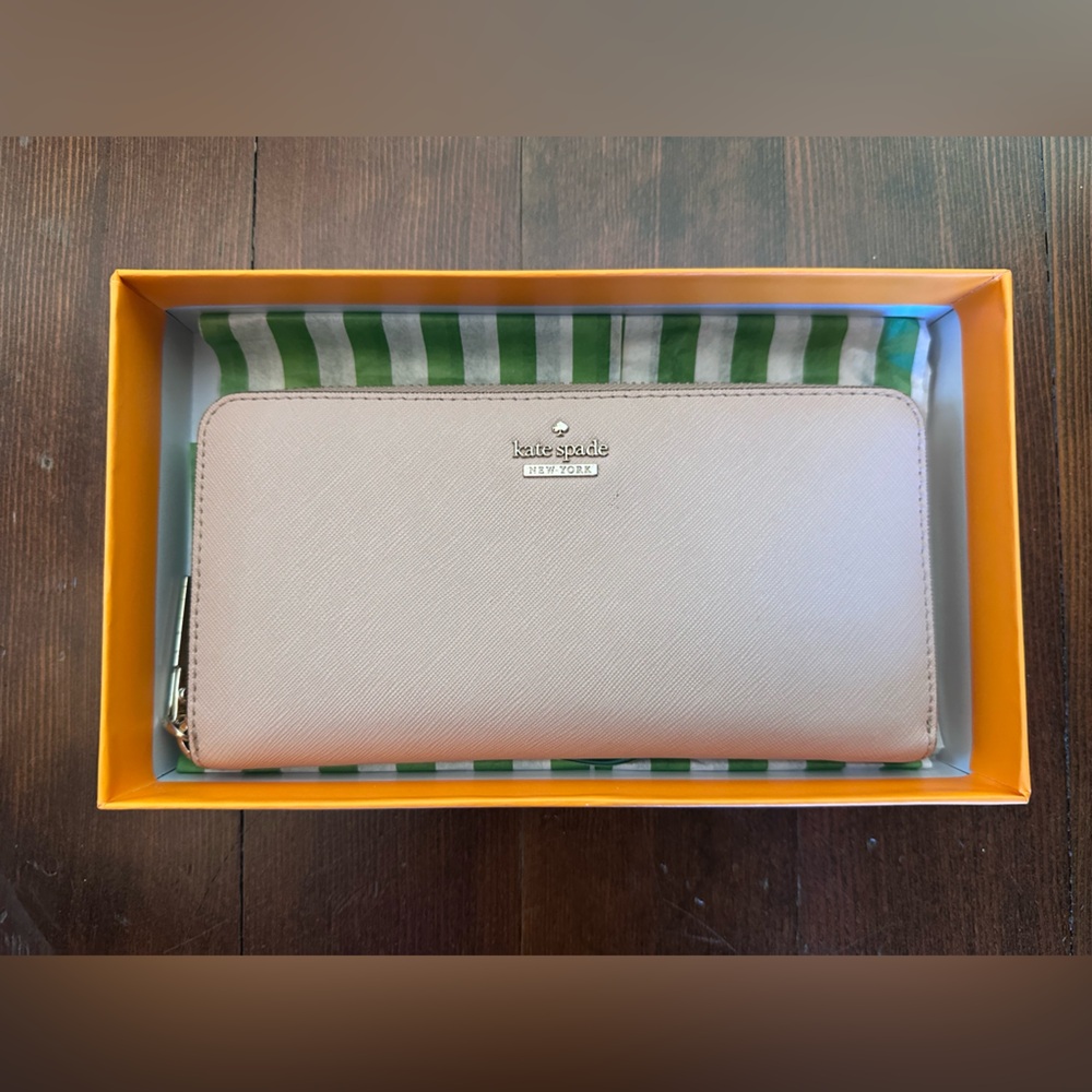 Kate spade continental zip around wallet pale pink